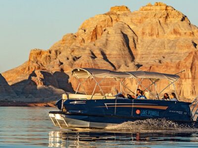 pontoon boat lake powell